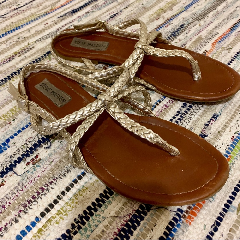 STEVE MADDEN GOLD SANDAL
